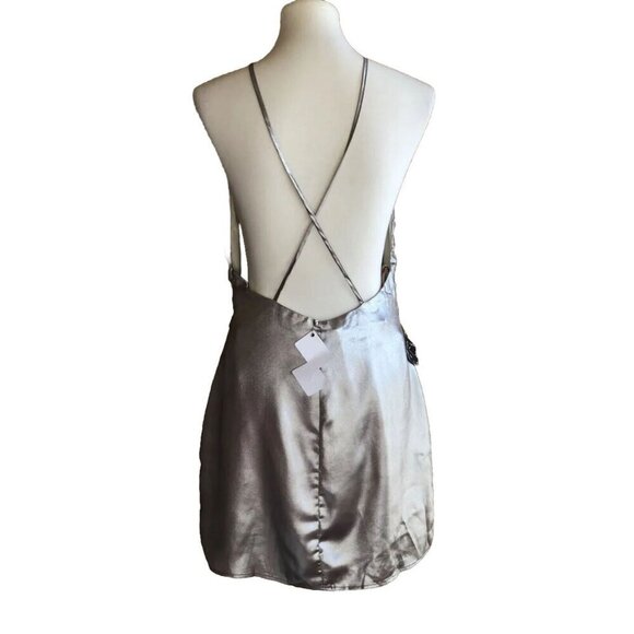 Nasty Gal Women’s In a Flash Halter Shimmer Deep V Mini Dress Size M $78 - Picture 3 of 12